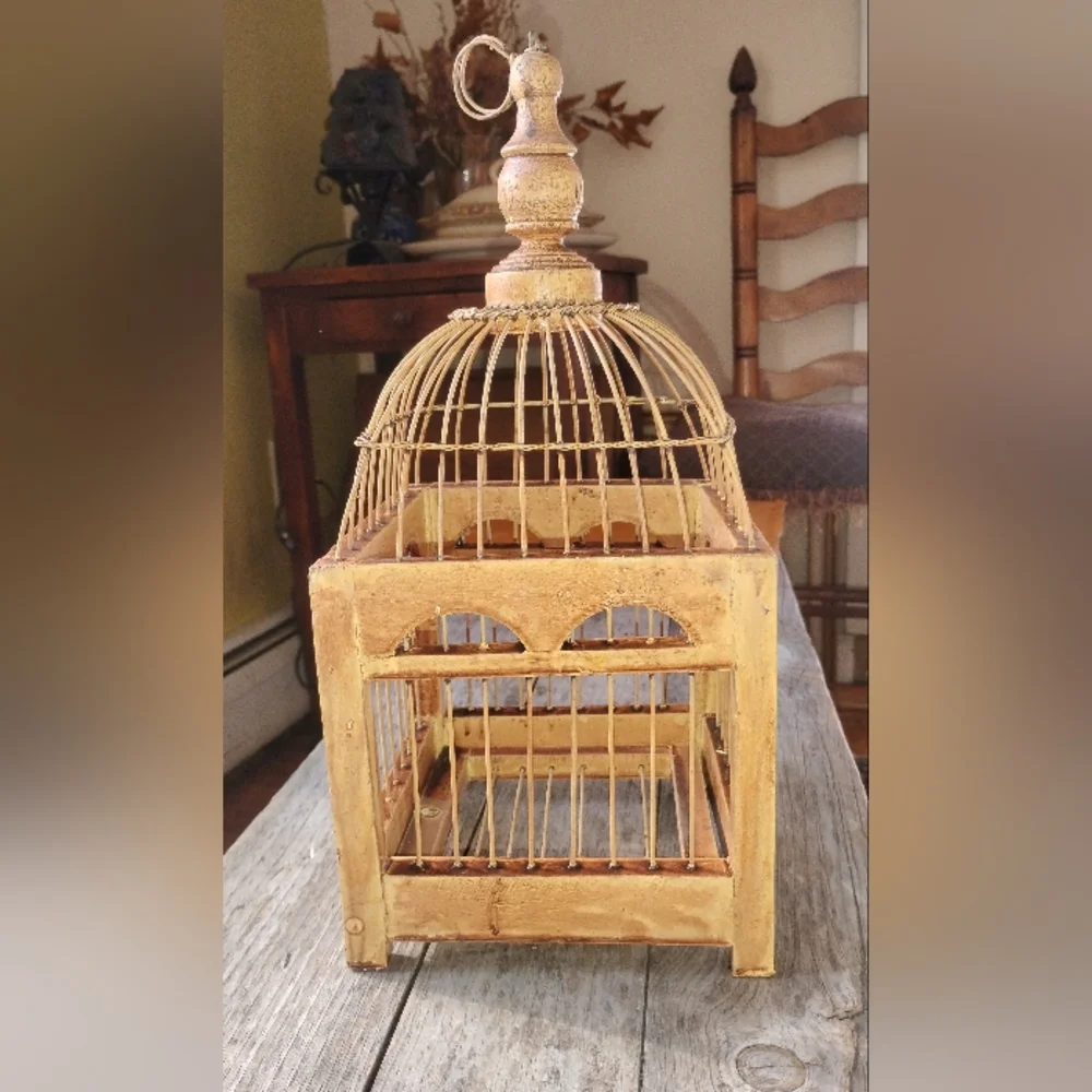 Rustic Chinese Dome Bird Cage